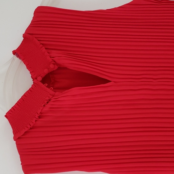 nanette NANETTE LEPORE Pleated Sleeveless Dress in Crimson Ruby - Picture 8 of 16